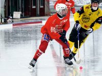 Assar Uebel gjorde tre mål i första halvlek mot Heros Bandy.