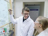 Erik Chorell, uppväxt i Härnösand, finns med i det projekt som fått 10 miljoner kronor från Cancerforskningsfonden.