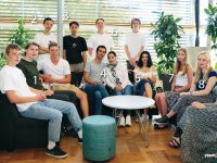 13 förväntansfulla ungdomar blir unga landsbygdsentreprenörer i sommar. Konceptet är ett alternativ till vanligt sommarjobb där deltagaren istället för att vara anställd driver eget företag.