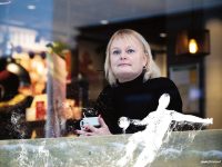 OS-guldmedaljören Anette Norberg antar nu en ny utmaning och byter sport från curling till handboll. Anette blir ny ordförande i nystartade Härnösands Handbollsförening.