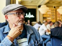 Åren 1984-90 bodde jag i Härnösand och jobbade som sportjournalist, och sedermera sportchef, på Nya Norrland. Det här är sju låtar från den tiden som jag alltid förknippar med Härnösand.